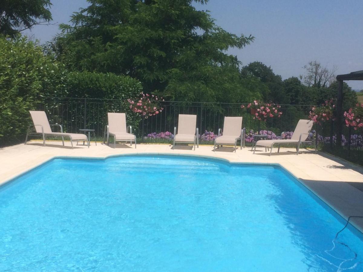 Agriturismo Tenuta La Marchesa Novi Ligure Luaran gambar